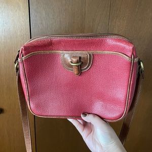 Vintage Coach Dakota Cartwright Red Brown
Saddle Box Crossbody